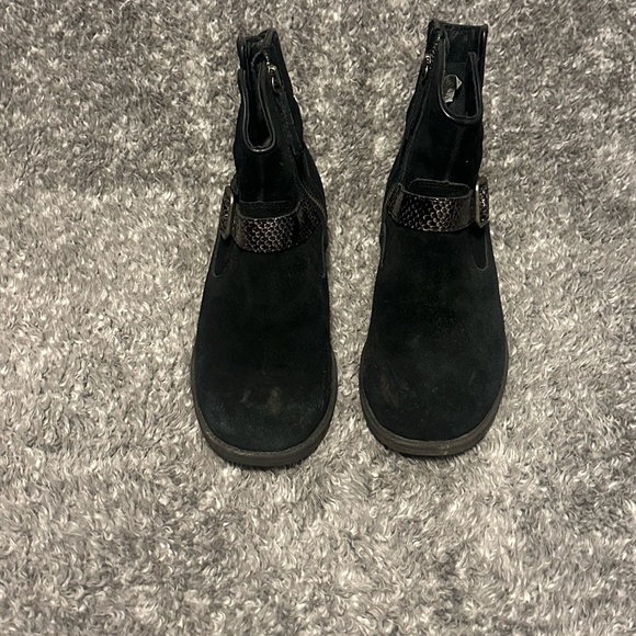 UGG Milner Boot Women’s 6.5 Black - Picture 6 of 7